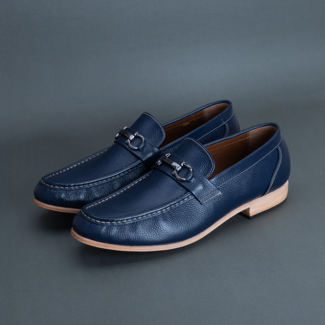 Fang Horsebit Loafer – Navy Blue