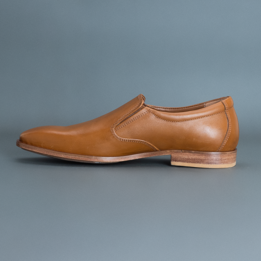 Cub Slip-on Loafer – Light Tan