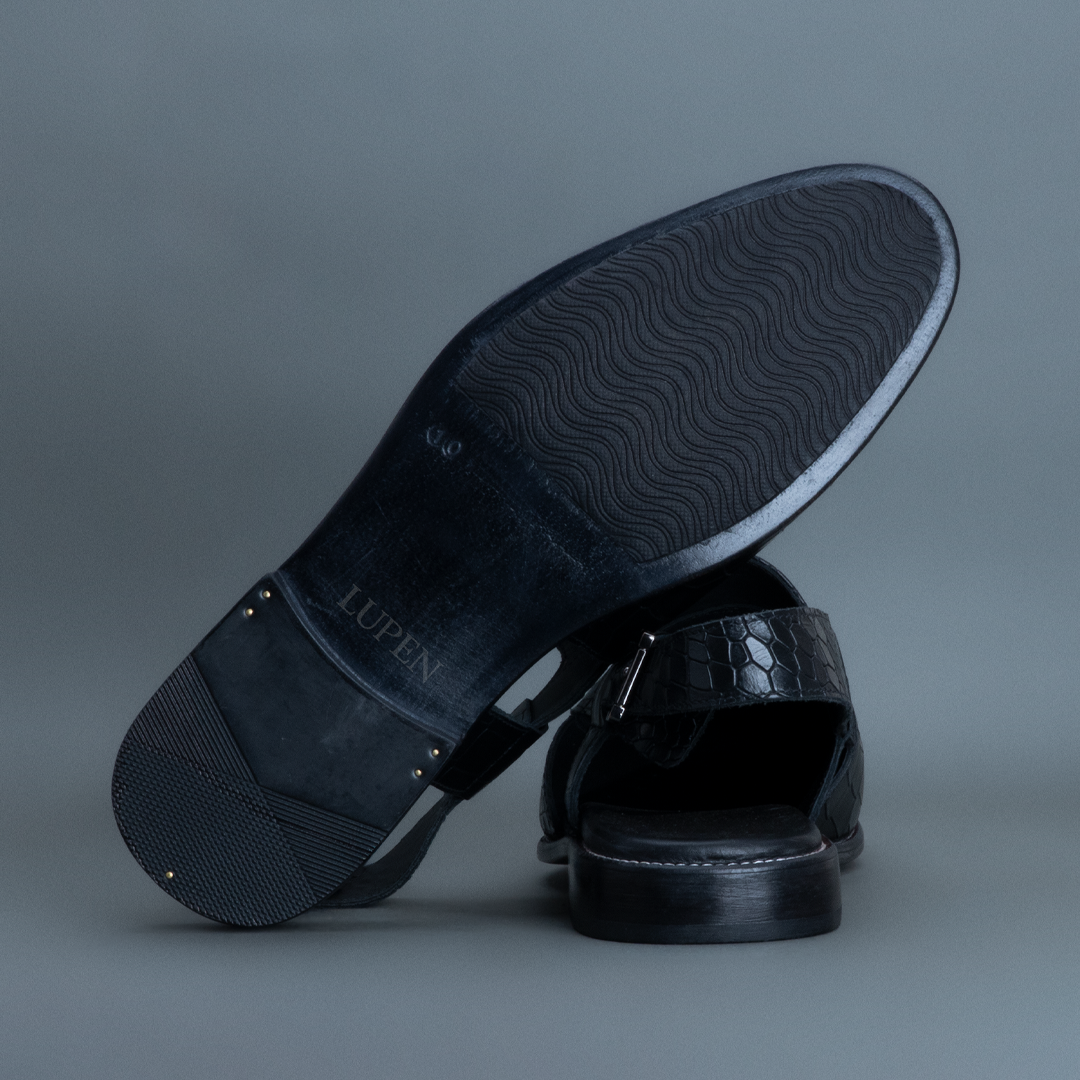Howl Peshawari – Black