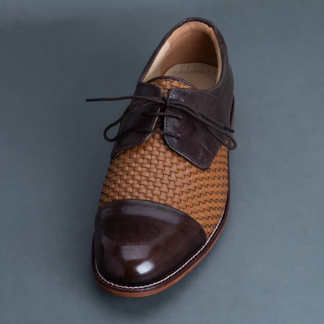Apex Derby – Brown & Tan
