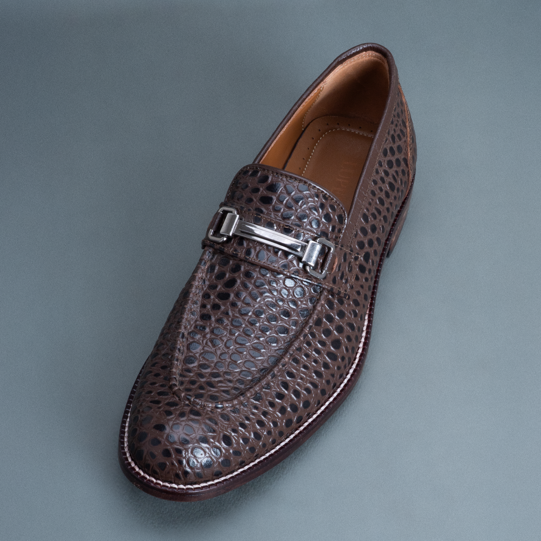 Fang Horsebit Loafer – Brown