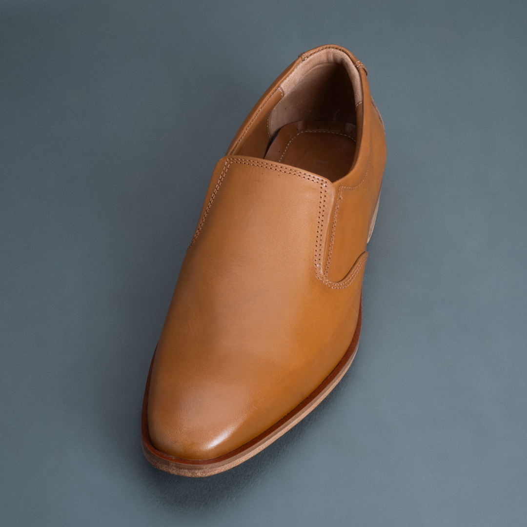 Cub Slip-on Loafer – Light Tan