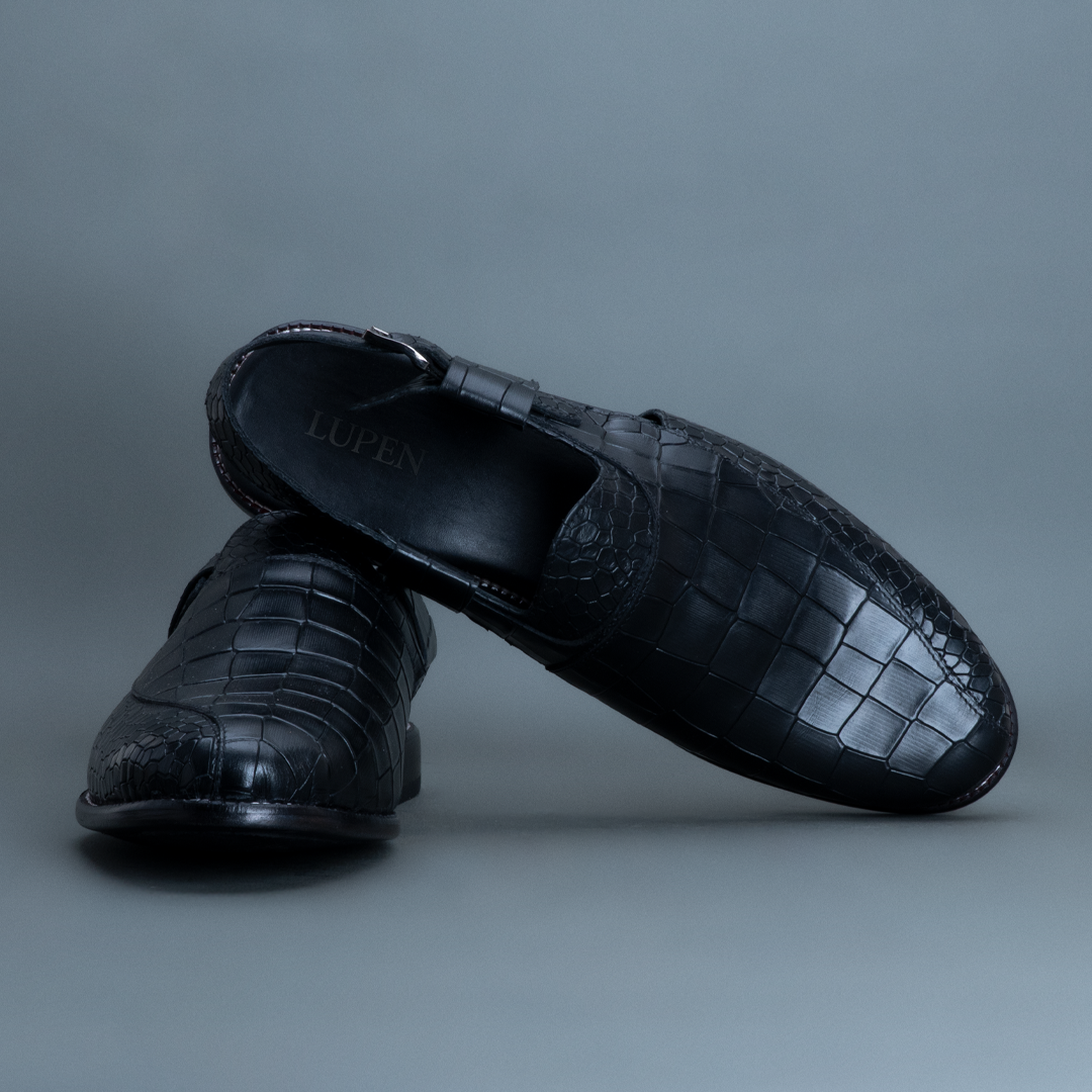Howl Peshawari – Black