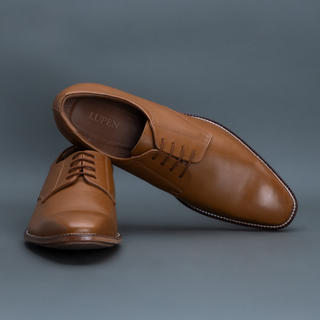 Fang Derby – Light Tan