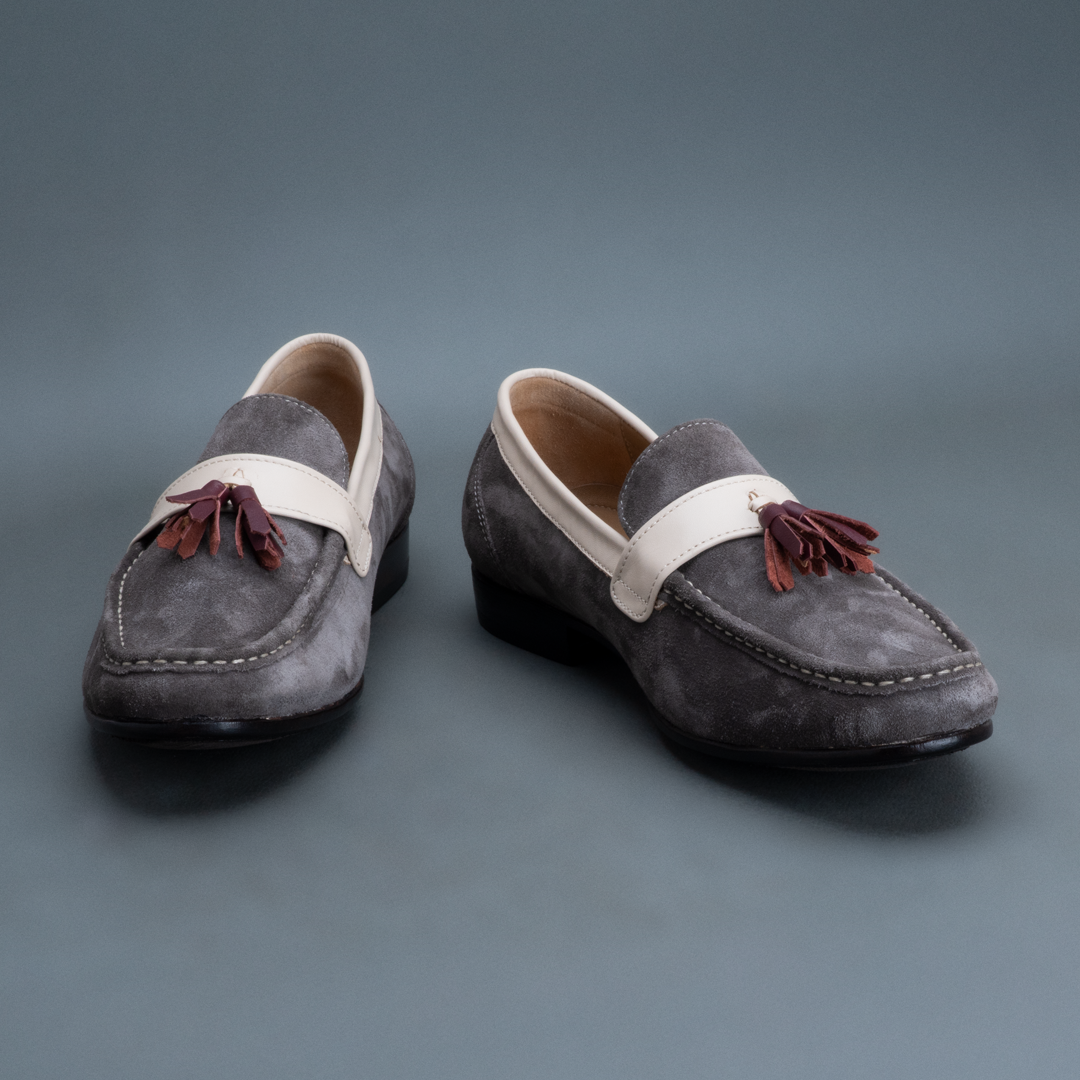 Apex Tassel Loafer – Grey & Beige